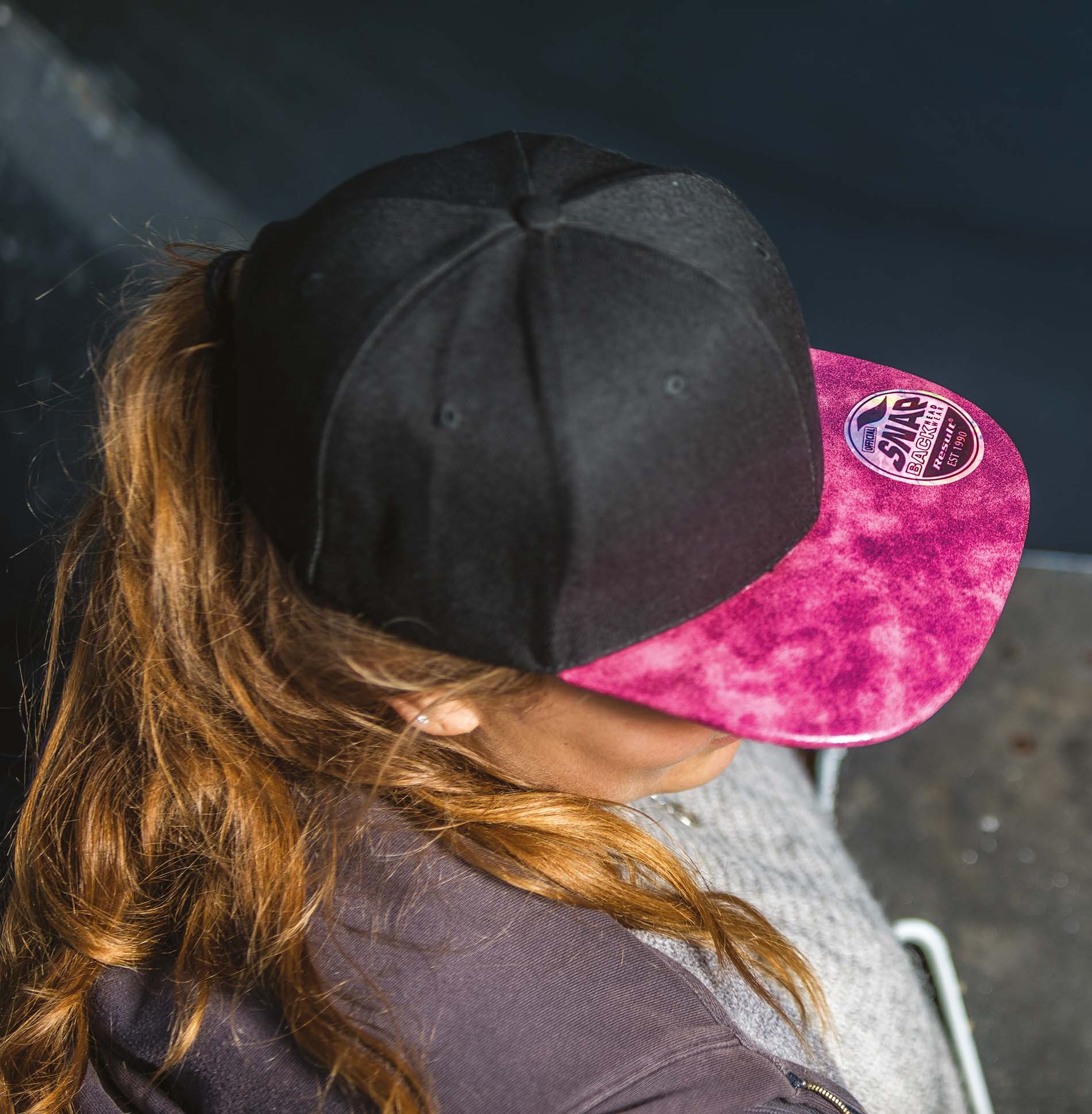 Casquette plate bronx glitter